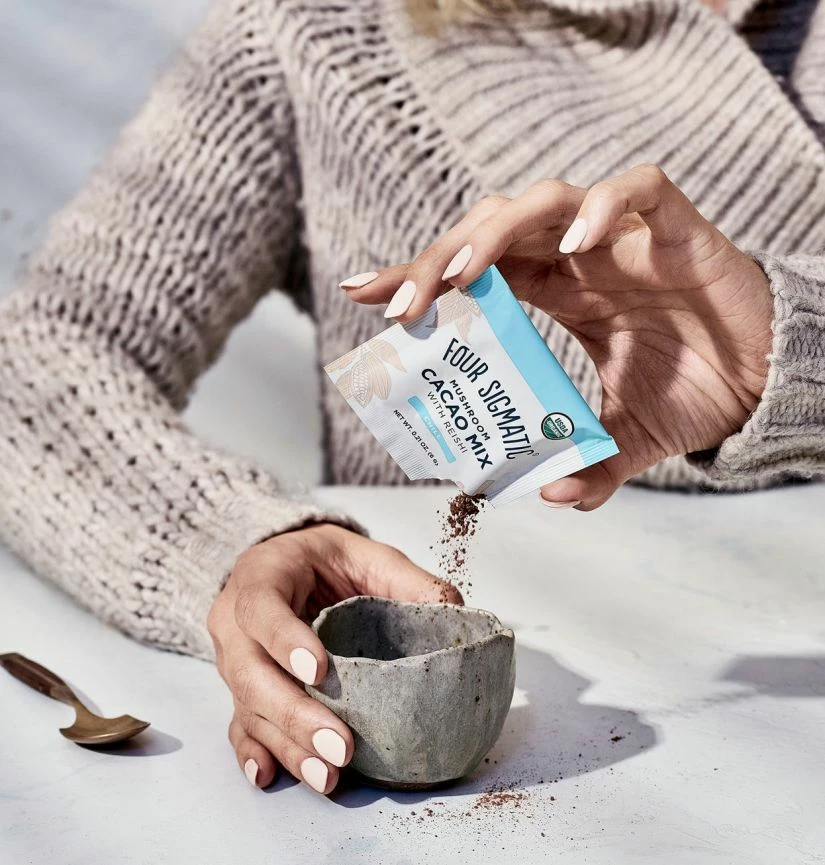 Hot Chocolate Powder Four Sigmatic Mushroom Cacao Mix With Reishi, 10 Packets 2 Hot Chocolate Powder Four Sigmatic Mushroom Cacao Mix With Reishi, 10 Packets - Image 2