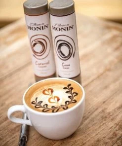 Sweet Sauces Monin L´Artiste Dessert Sauce 150 Ml -Delicacies shop unnamed file 302